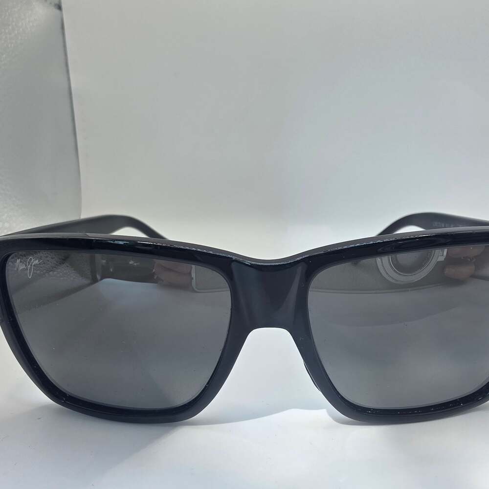 Maui Jim Cruzem Sunglasses Black Gloss Frame Black Polarized Lens w/ Case - Picture 4 of 5